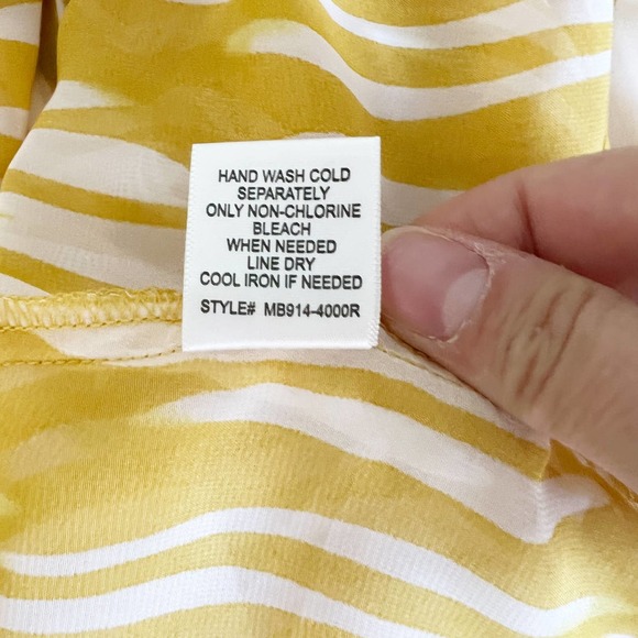 Bobeau Yellow White Animal Print Ruffle Tie Neck Blouse Women's Size X-Large XL - Picture 8 of 9